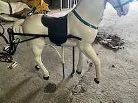 Carrouselpaard met kar - afbeelding 5 van  8