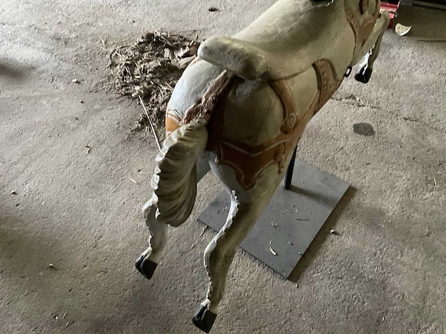 Carrouselpaard - afbeelding 8 van  9