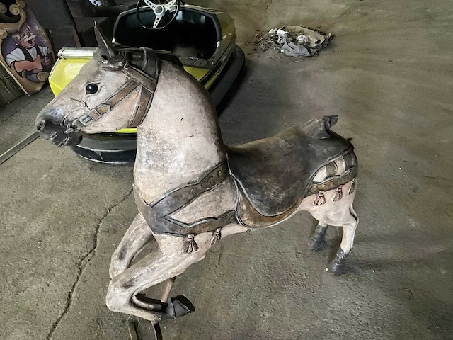 Carrouselpaard - afbeelding 3 van  8
