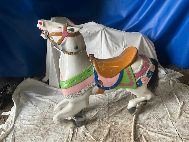 Carrouselpaard - afbeelding 1 van  10