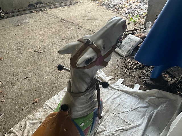 Carrouselpaard - afbeelding 7 van  10