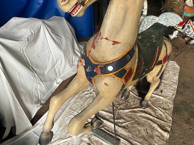 Carrouselpaard - afbeelding 4 van  8