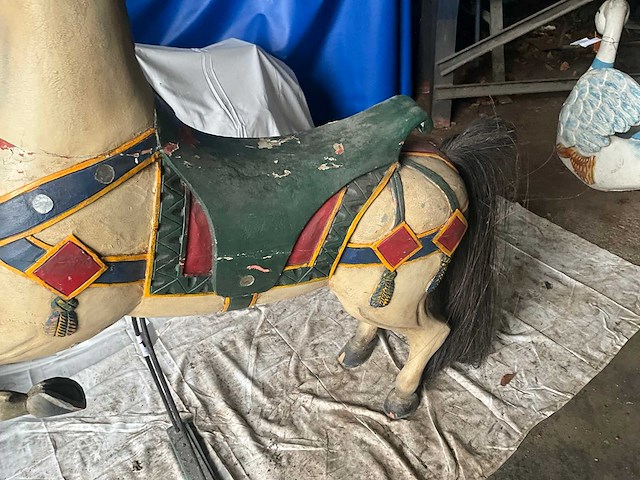 Carrouselpaard - afbeelding 5 van  8