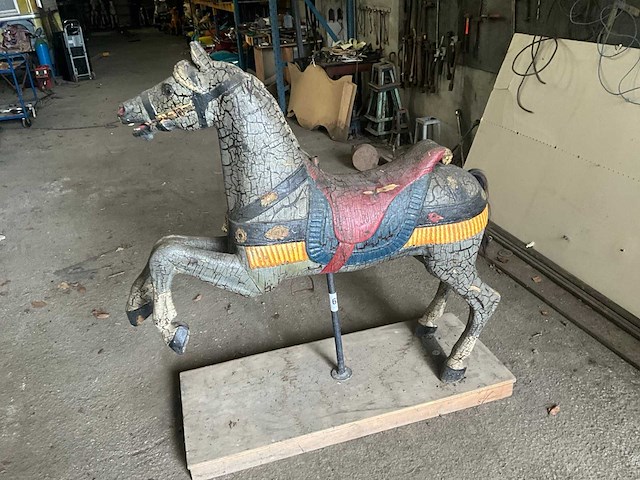 Carrouselpaard - afbeelding 1 van  7