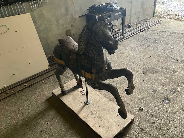 Carrouselpaard - afbeelding 4 van  7