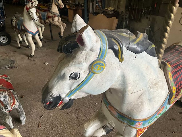 Carrouselpaard - afbeelding 5 van  10