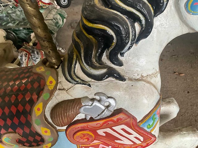 Carrouselpaard - afbeelding 8 van  10