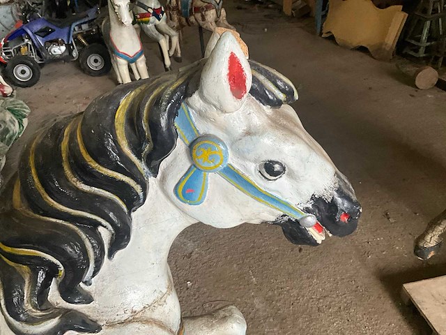 Carrouselpaard - afbeelding 10 van  10