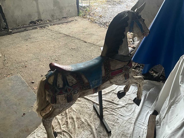 Carrouselpaard - afbeelding 6 van  7