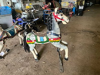 Carrouselpaard - afbeelding 1 van  6