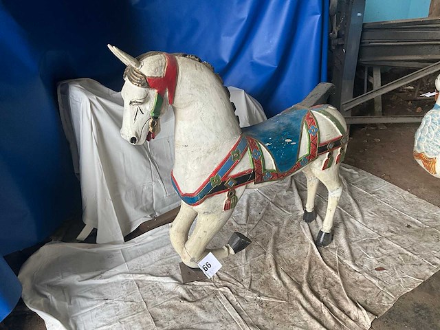 Carrouselpaard - afbeelding 2 van  9