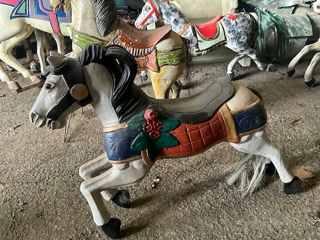 Carrouselpaard - afbeelding 2 van  6