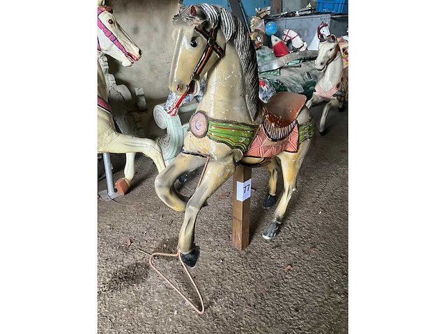 Carrouselpaard - afbeelding 3 van  8