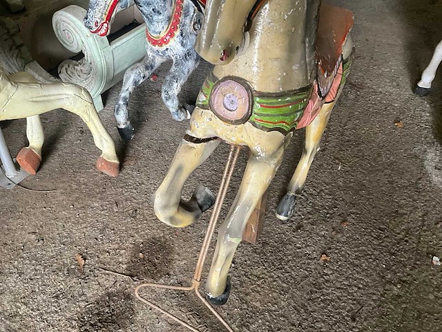 Carrouselpaard - afbeelding 4 van  8