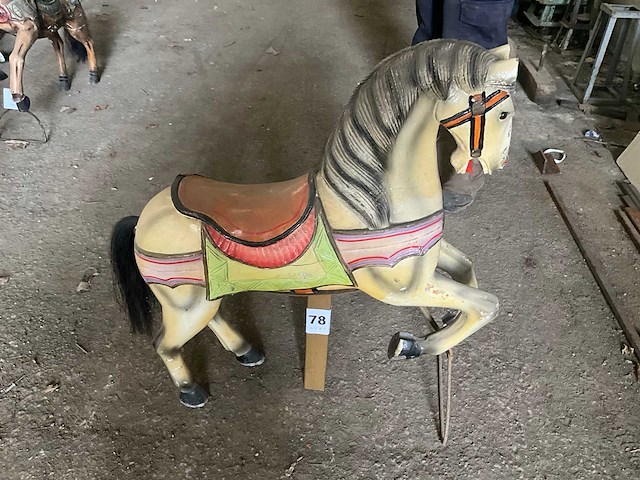 Carrouselpaard - afbeelding 1 van  6