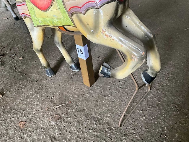 Carrouselpaard - afbeelding 4 van  6