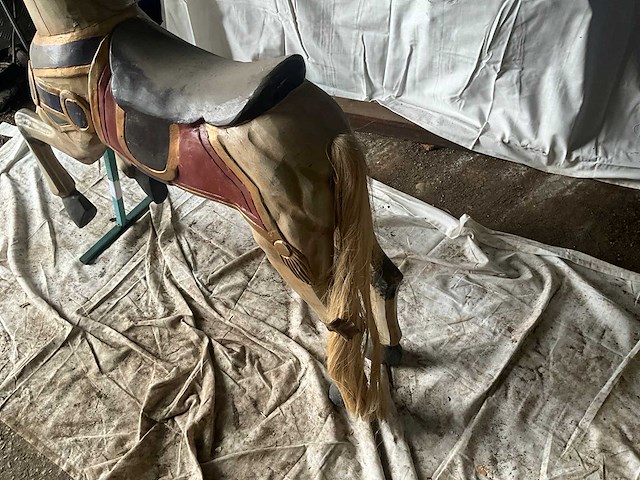 Carrouselpaard - afbeelding 5 van  9