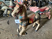 Carrouselpaard - afbeelding 2 van  8