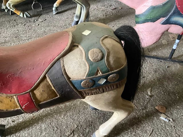 Carrouselpaard - afbeelding 5 van  8