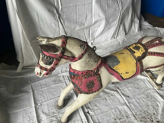 Carrouselpaard - afbeelding 6 van  6