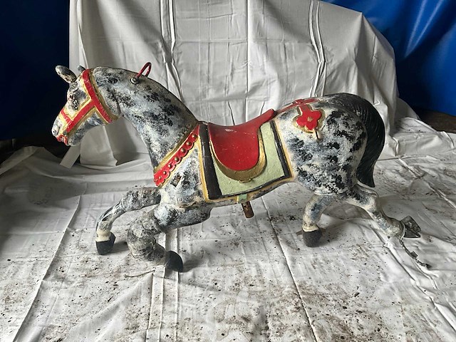 Carrouselpaard - afbeelding 6 van  7