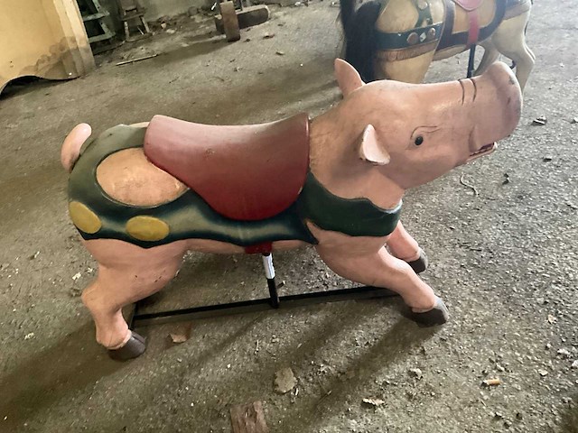 Carrouselvarken - afbeelding 5 van  7