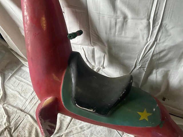 Carrouselzeehond - afbeelding 5 van  7