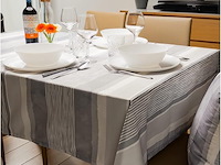 Casaviva® waterafstotend tafelkleed (150 x 150 cm) - afbeelding 1 van  4