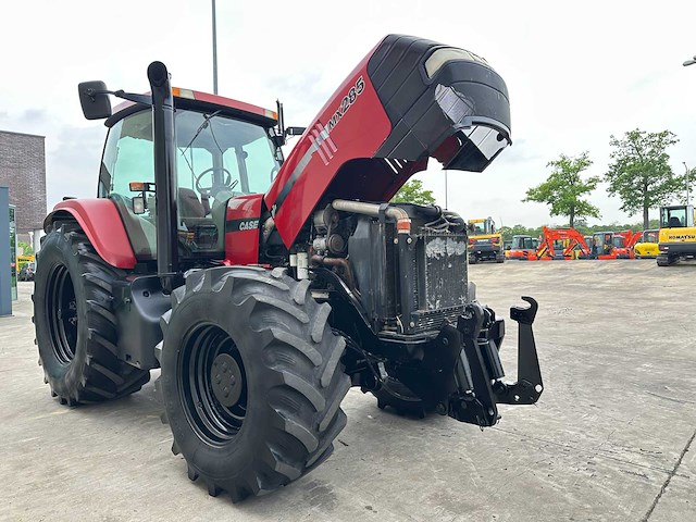 Case - 2004 - magnum 285 ih - vierwielaangedreven landbouwtractor - afbeelding 35 van  64