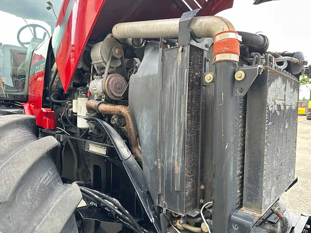 Case - 2004 - magnum 285 ih - vierwielaangedreven landbouwtractor - afbeelding 38 van  64