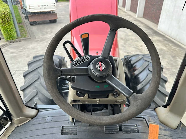Case - 2004 - magnum 285 ih - vierwielaangedreven landbouwtractor - afbeelding 57 van  64