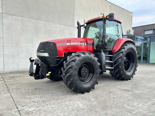 Case - 2004 - magnum 285 ih - vierwielaangedreven landbouwtractor - afbeelding 1 van  62