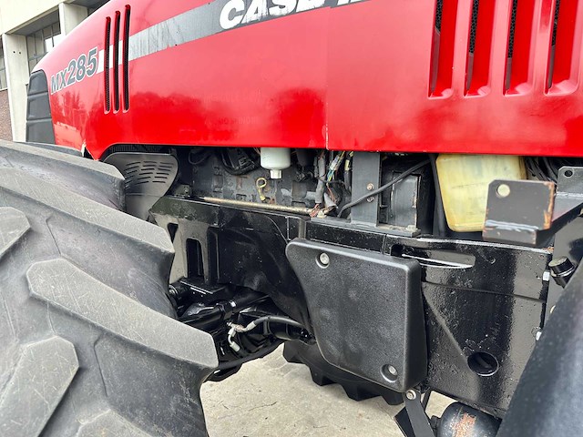 Case - 2004 - magnum 285 ih - vierwielaangedreven landbouwtractor - afbeelding 29 van  62