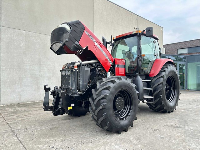 Case - 2004 - magnum 285 ih - vierwielaangedreven landbouwtractor - afbeelding 30 van  62