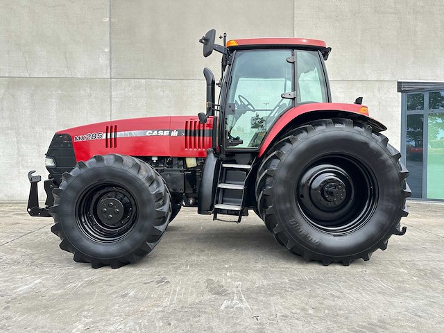 Case - 2004 - magnum 285 ih - vierwielaangedreven landbouwtractor - afbeelding 60 van  62