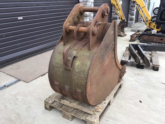 Case 688 grondverzet-emmer - afbeelding 3 van  8