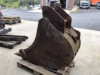 Case 688 grondverzet-emmer - afbeelding 6 van  8