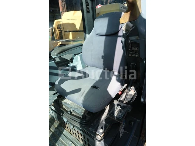 Case 788 compacte wielgraafmachine - afbeelding 16 van  34