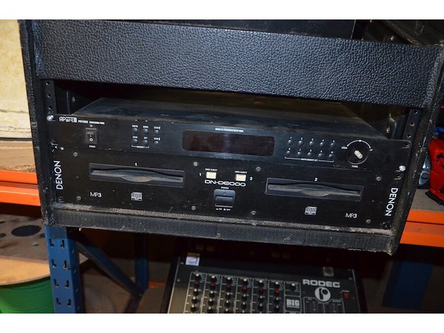 Case american audio met cd speler denon, radiotuner apart, remote controller denon - afbeelding 8 van  11