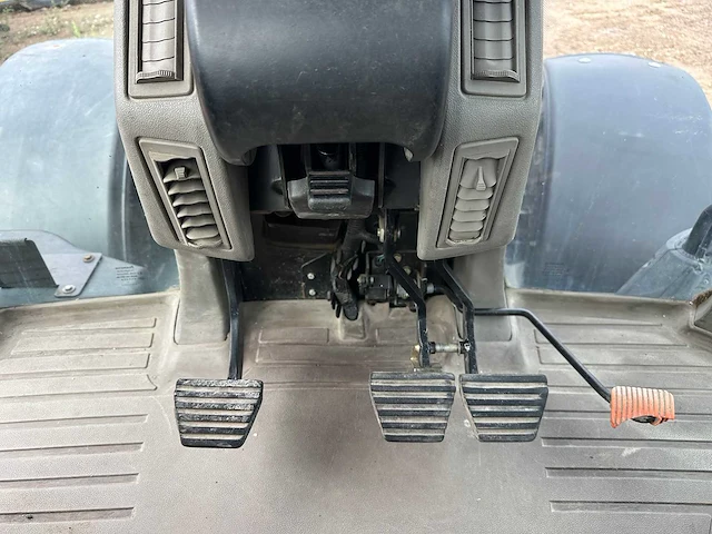 Case ih - 2013 - puma 160 cvx - vierwielaangedreven landbouwtractor - afbeelding 41 van  62