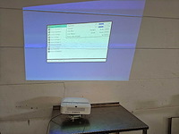 Casio - xj-ut311wn - ultra short throw laser beamer - 4213 uren projectors & projection - afbeelding 8 van  8