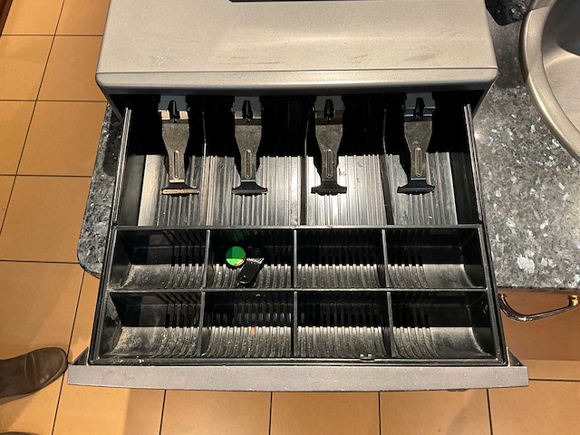 Casio qt6100 kassa - afbeelding 5 van  8