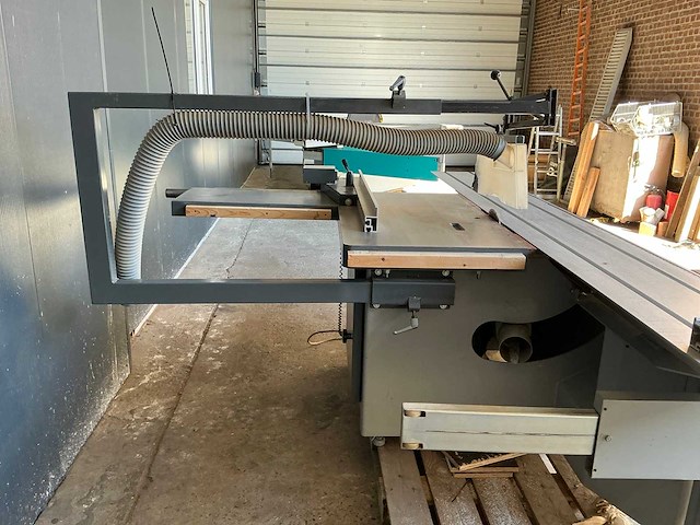 Casolin astra dgt paneelcirkelzaagmachine - afbeelding 10 van  11