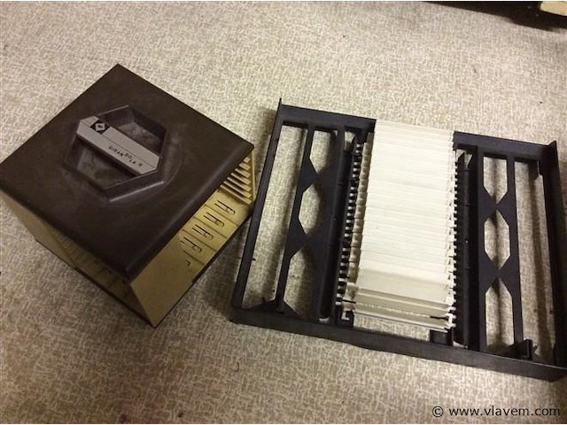 Cassette - platenhouder vintage - afbeelding 1 van  3