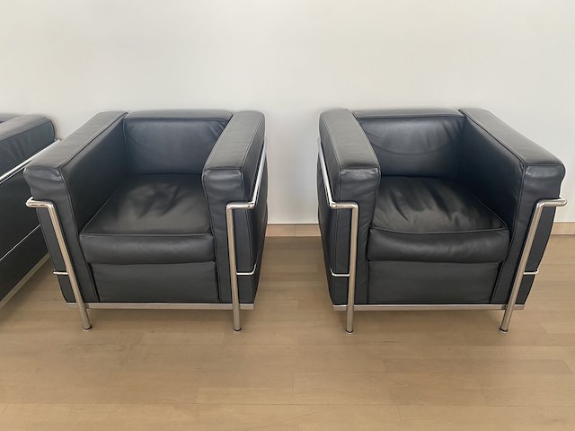 Cassina lc2 fauteuil - 4 stuks (replica) - afbeelding 3 van  3
