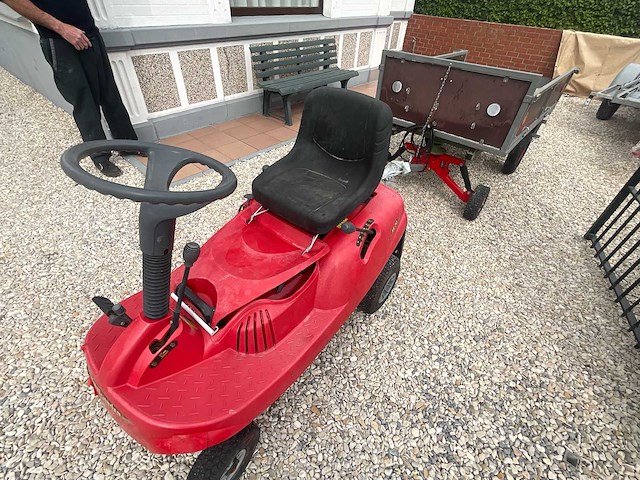 Castelgarden xe 70 zitmaaier + aanhanger - afbeelding 1 van  13