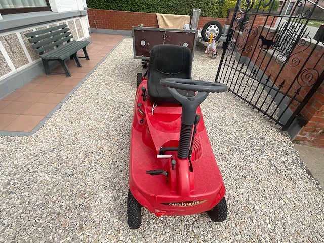 Castelgarden xe 70 zitmaaier + aanhanger - afbeelding 7 van  13