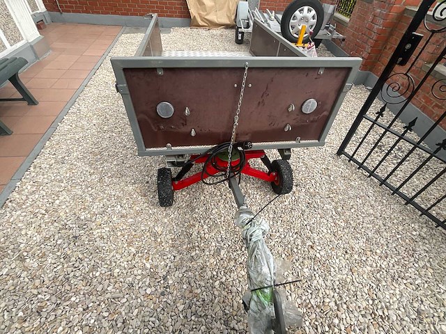 Castelgarden xe 70 zitmaaier + aanhanger - afbeelding 9 van  13