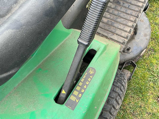 Castergarden tc 125/102 zitmaaier - functioneel - afbeelding 10 van  17
