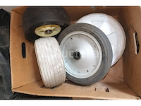 Casters - afbeelding 1 van  10